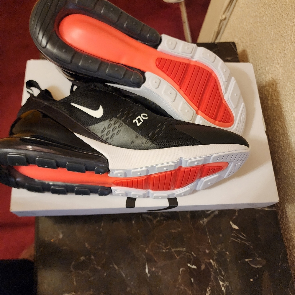 Men Nike Air Max 270
